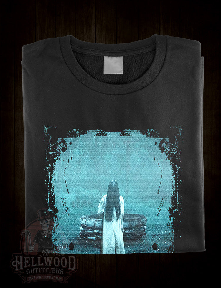 Samara Morgan rising from the well tribute t-shirt