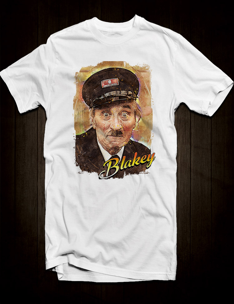 On The Buses - Blakey T-Shirt - Hellwood Outfitters