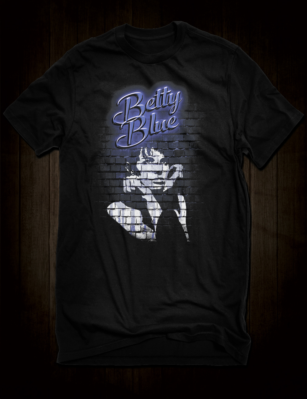 Betty Blue T-Shirt - Hellwood Outfitters