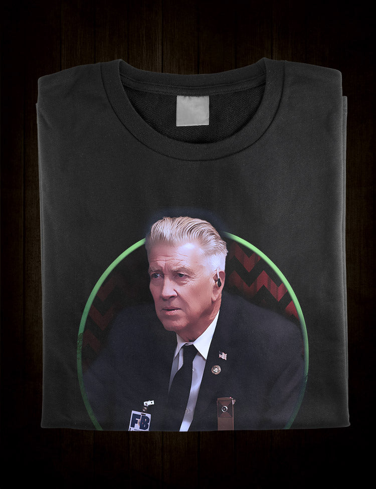 David Lynch stars as FBI Deputy Director Gordon Cole in this stylish Twin Peaks inspired T-Shirt
