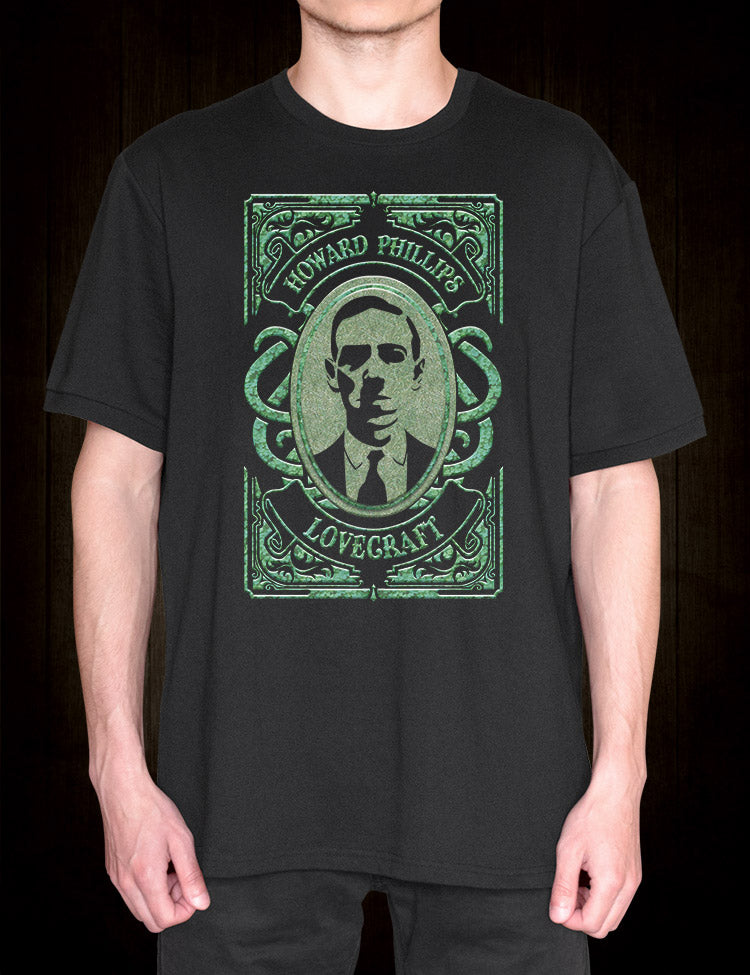 High-quality cotton t-shirt with a striking and vivid graphic inspired by the works of H.P. Lovecraft, capturing the haunting atmosphere of his writing.